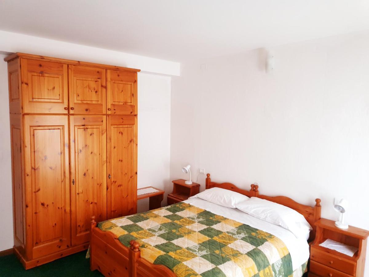 Albergo Trieste Lorenzago Di Cadore Exterior foto